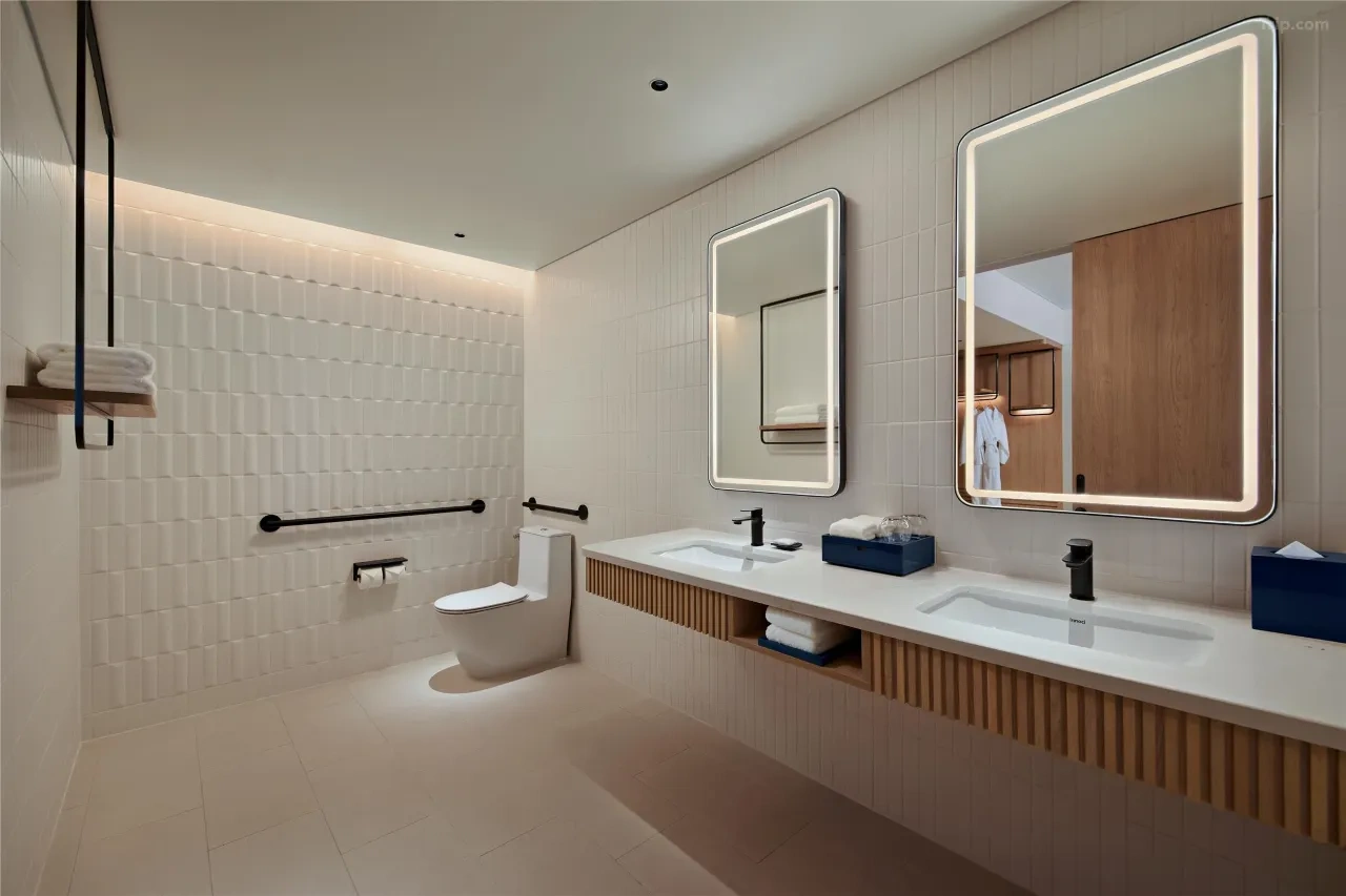 Hyatt Place Ha Long